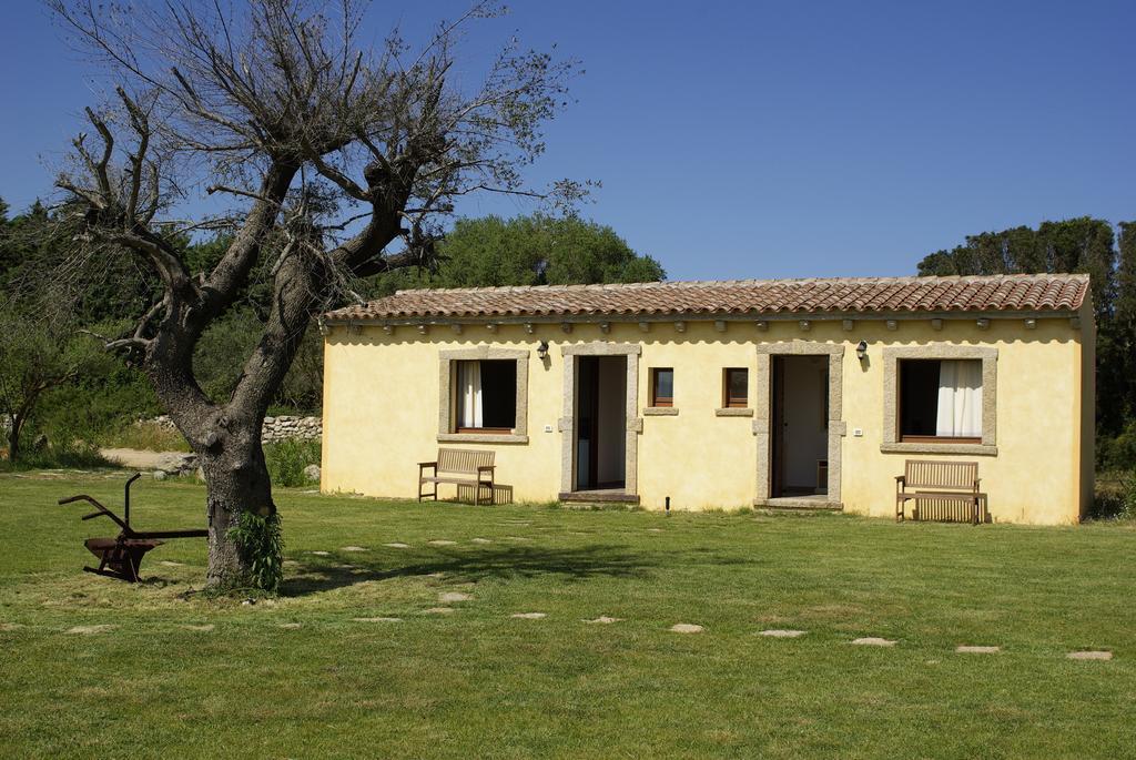 B&B Pubulos Olbia Exteriör bild