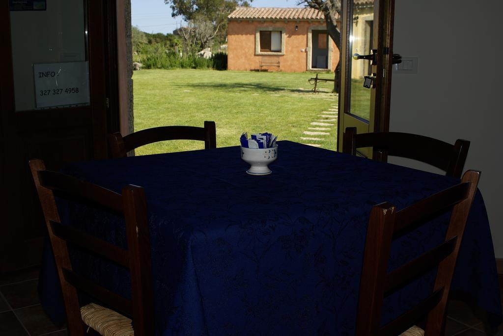 B&B Pubulos Olbia Exteriör bild