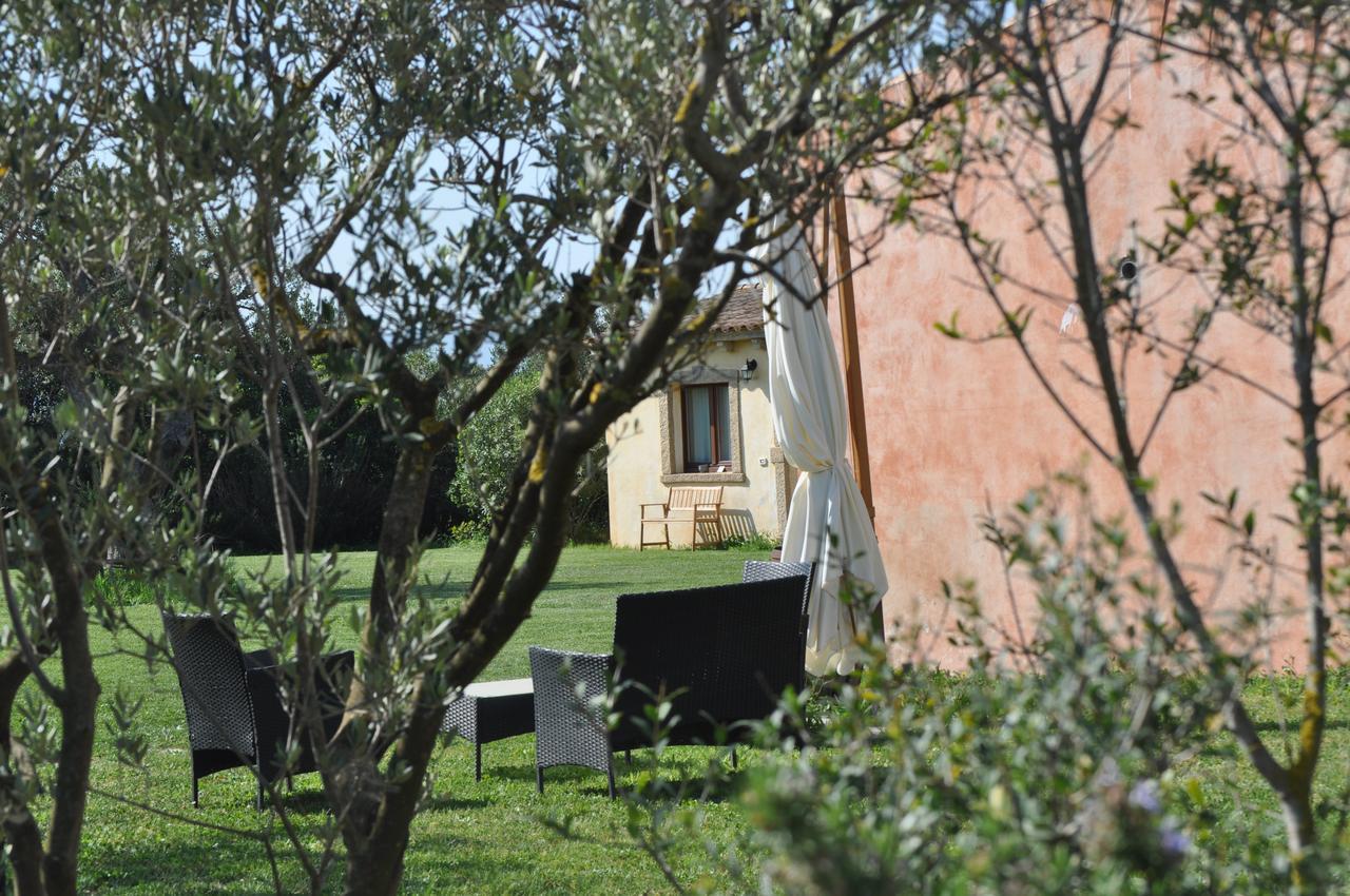 B&B Pubulos Olbia Exteriör bild